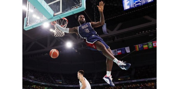 Američka muška košarkaška reprezentacija ponovno se plasirala u olimpijsko polufinale Američka muška košarkaška reprezentacija ponovno se plasirala u olimpijsko polufinale